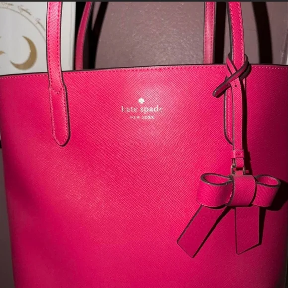 kate spade Pink Leather Tote with Bow Charm Nwot - Picture 5 of 10